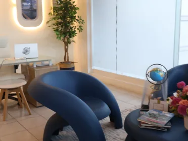 Sala de espera de Aravia Viajes
